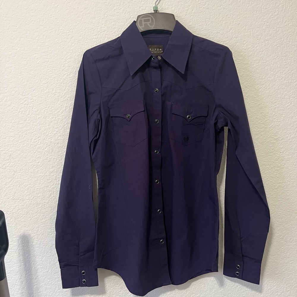 NWT Roper Button Up